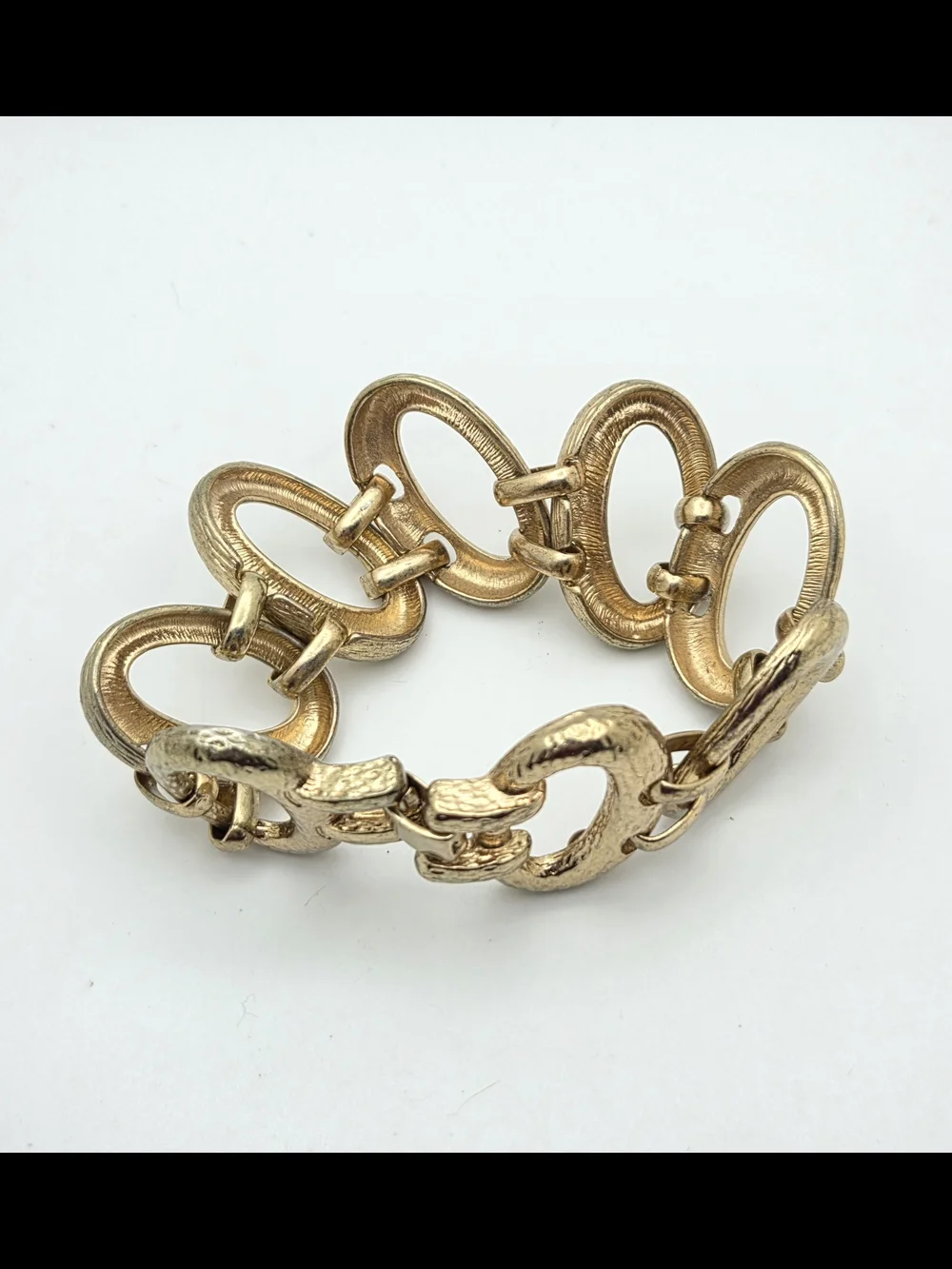 Vintage Hammered Gold Tone Oval Link Statement Bracelet